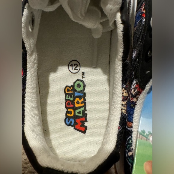 NEW- Super Mario Kids Shoes- Sneakers/Tennis Shoes Size -12 Little Kids/Toddlers - Picture 11 of 11